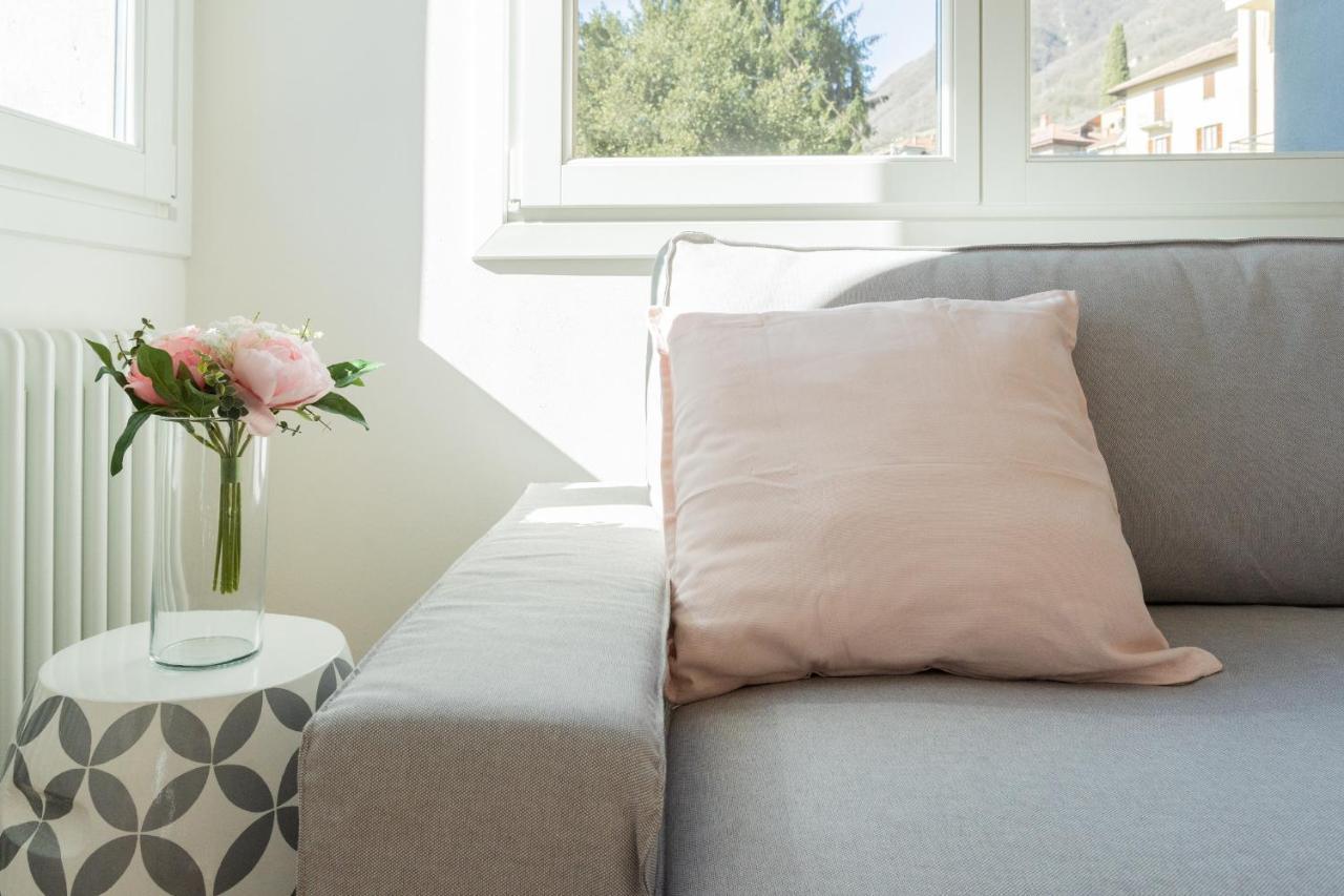 Lovely Corner In The Heart Of The Lake By Rent All Como Exterior foto