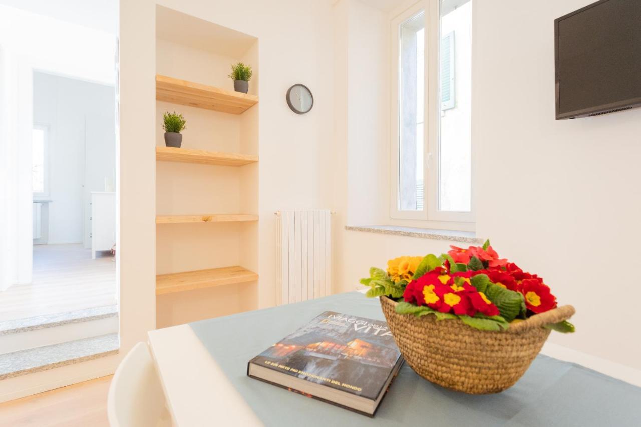 Lovely Corner In The Heart Of The Lake By Rent All Como Exterior foto