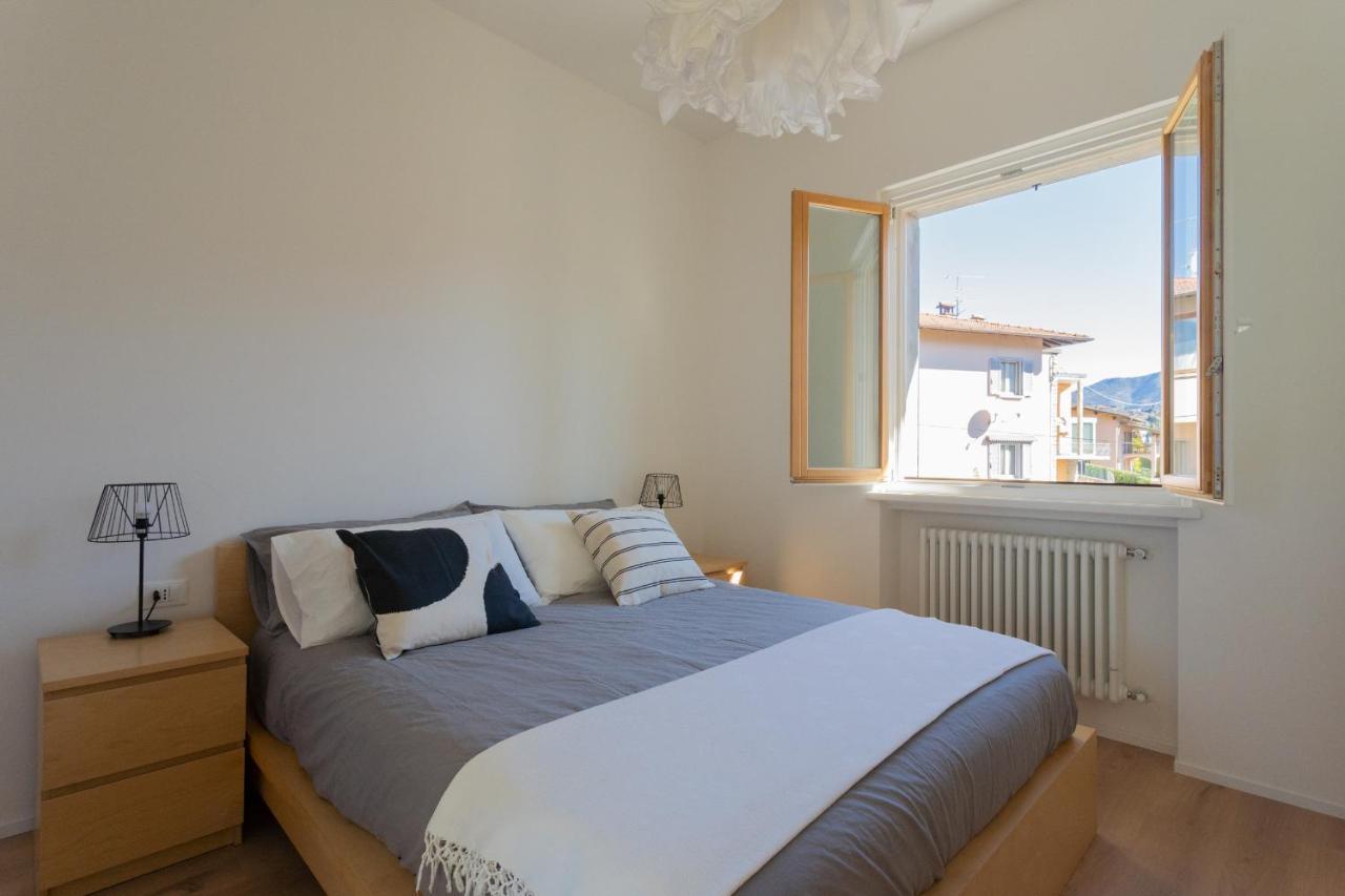 Lovely Corner In The Heart Of The Lake By Rent All Como Exterior foto